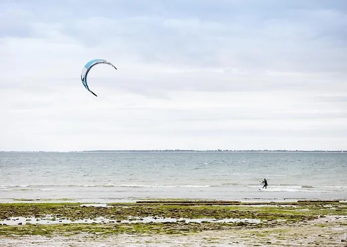 Jolie Maison Individuelle A La Tranche-sur-mer, 5 Couchages, Jardin Et Terrasse Sud - Fr-1-194-349 * La Tranche-sur-Mer